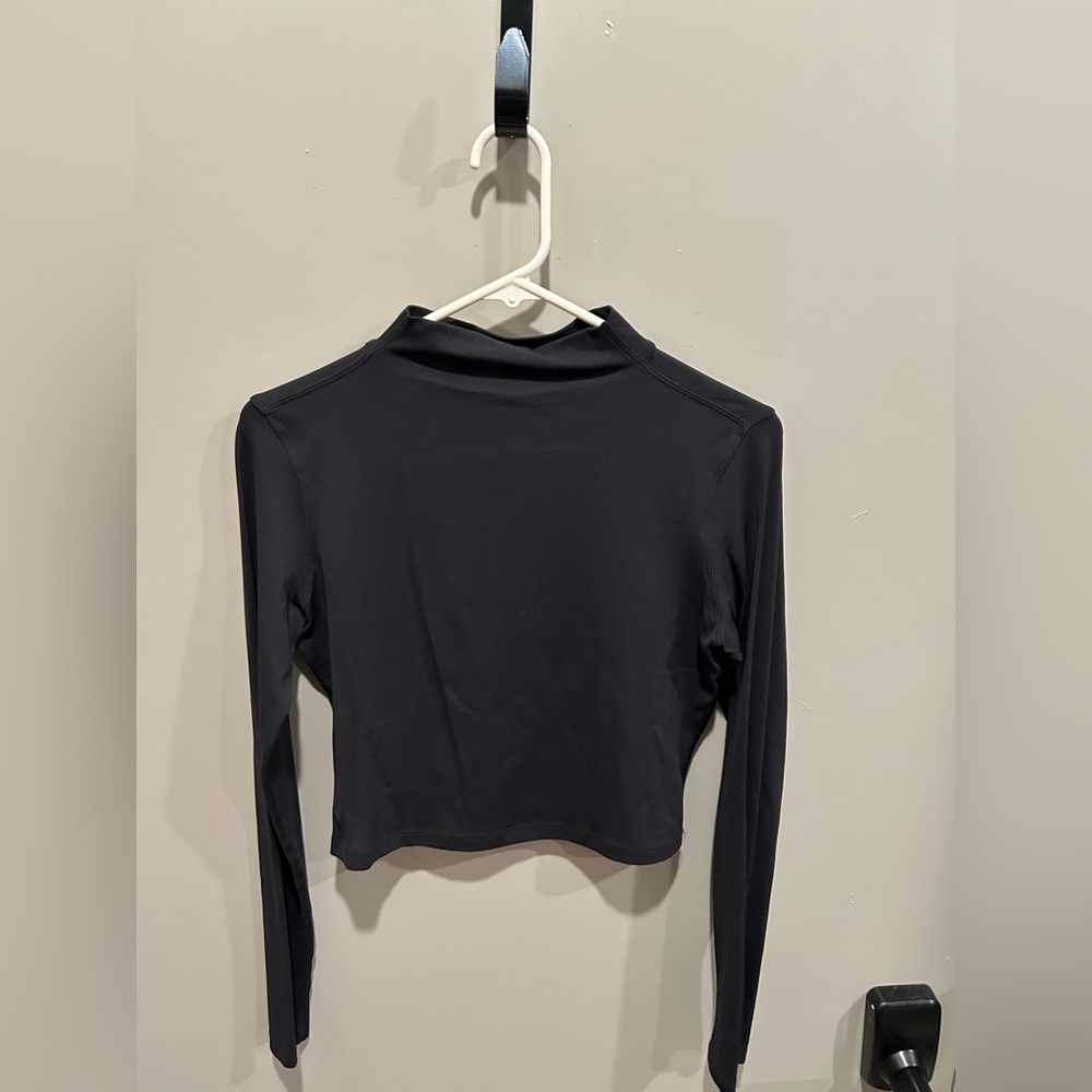 All aligned mock neck long sleeve